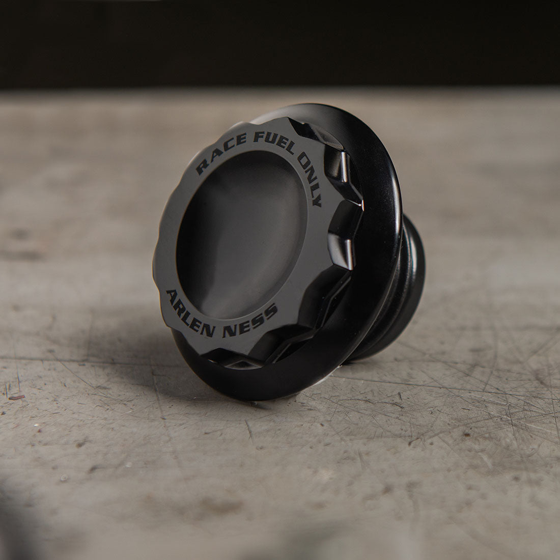 12 POINT GAS CAP, BLACK