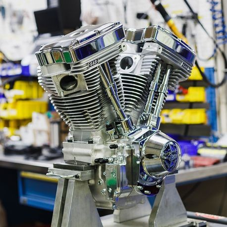 Chrome and Natural V124 Long Block Engine w/o Induction/Ignition, 640 Cam, and Chrome Billet Gear Cover