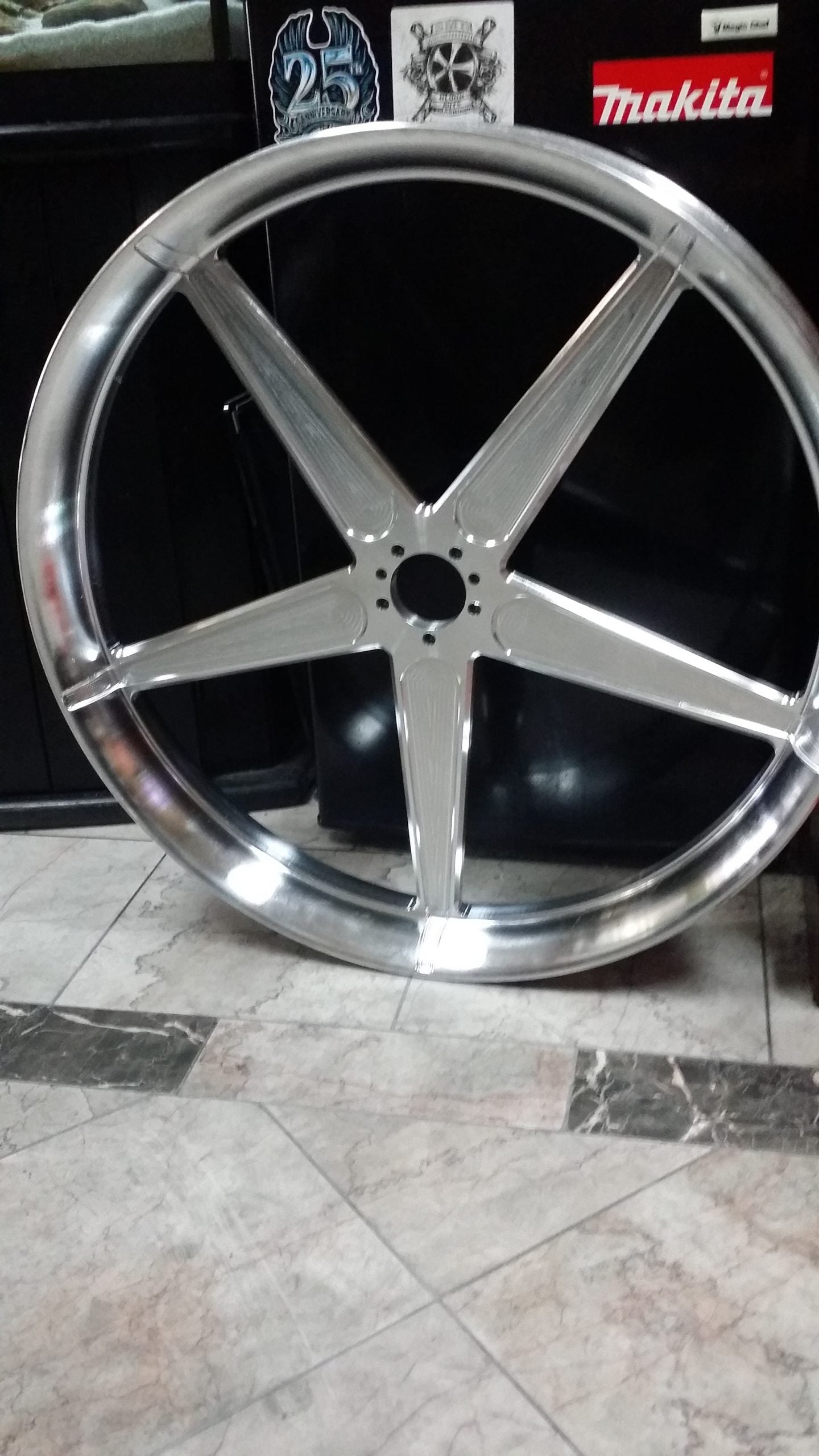 REV LIMIT FRONT WHEEL