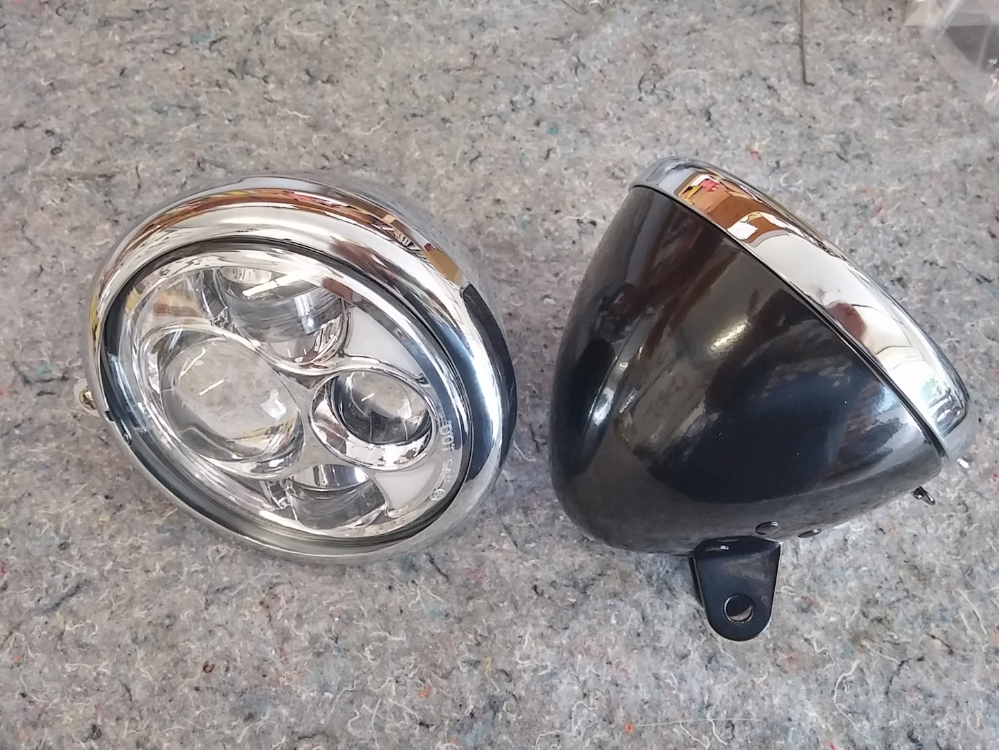 5.75" BLACK CUSTOM STRETCHED HEADLIGHT BUCKET WITH BLACK TRIM RING