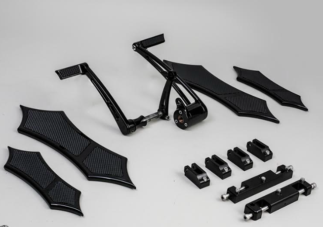 FORWARD CONTROLS WITH TOE SHIFTER & 966 FLOORBOARD KIT