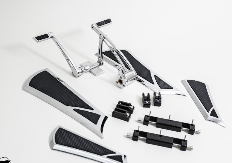 FORWARD CONTROLS WITH TOE SHIFTER & STREET SERIES F/B KIT