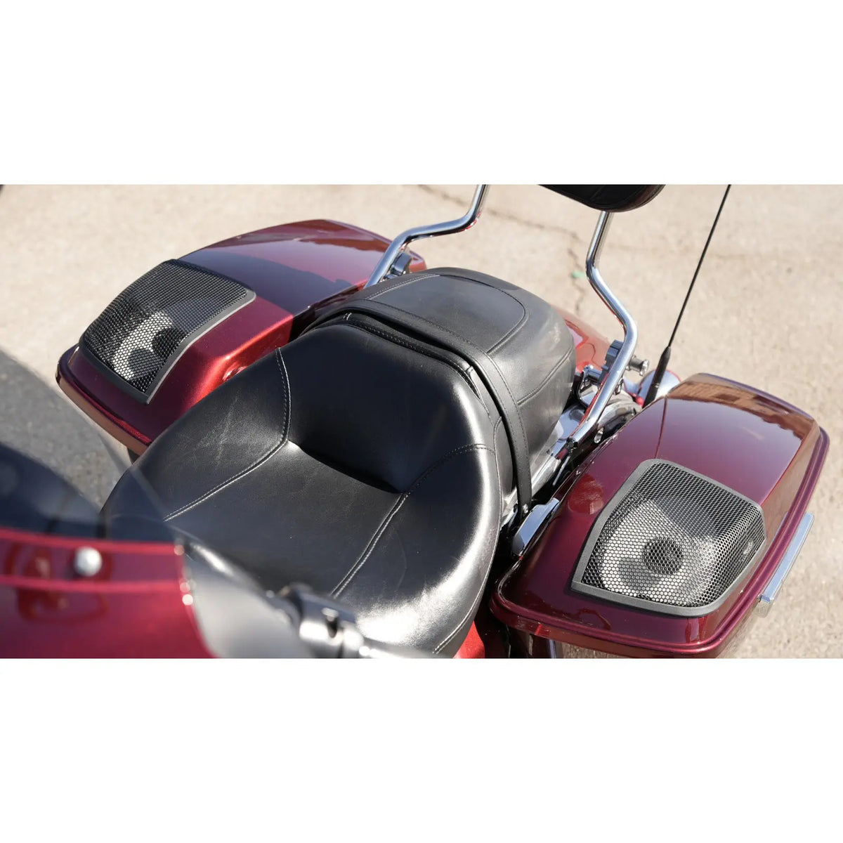 HRS-RK-924.6 Harley Road King 924W 6-Speaker Stereo