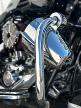 Load image into Gallery viewer, Havoc Roar Stereo HRS-ST-1104.6 BADDAD Softail 6-Speaker Surround Sound
