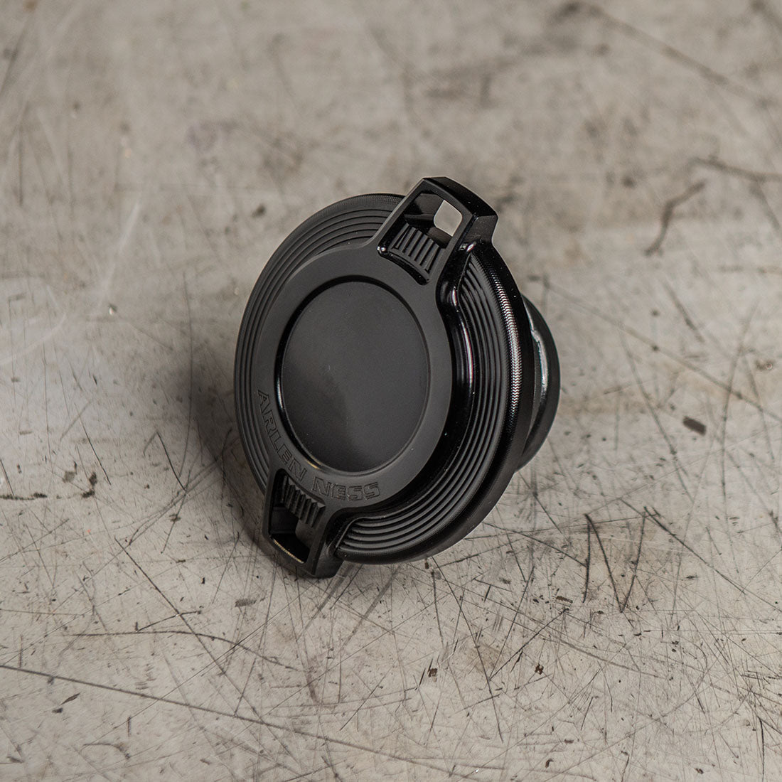 BAR GAS CAP, BLACK