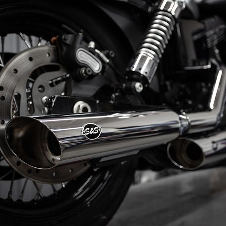 SLASH CUT SLIP-ONS for 1995–2009 DYNA® MODELS with STAGGERED EXHAUST–Chrome