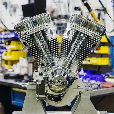 Chrome and Natural V124 Long Block Engine w/o Induction/Ignition, 640 Cam, and Chrome Billet Gear Cover