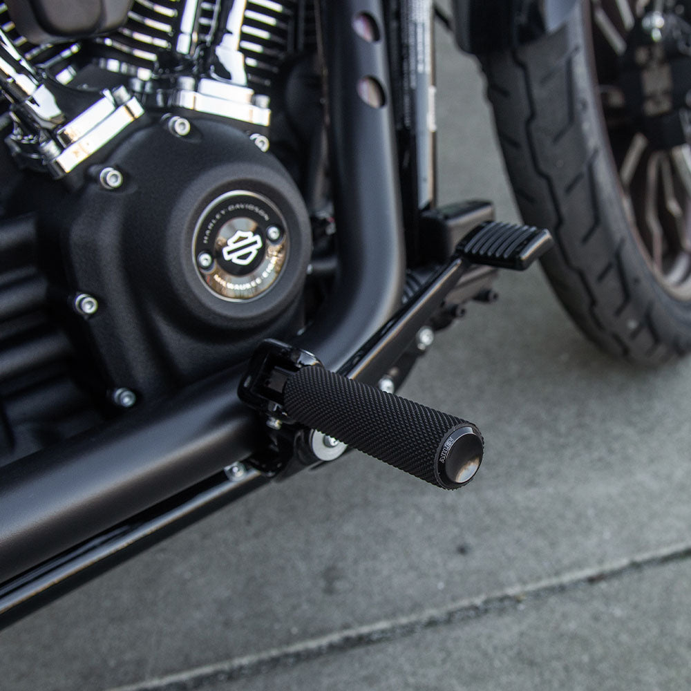 KNURLED FOOTPEGS, BLACK