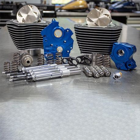 Power Package - 124" CI Water Cooled, Chain Drive with Highlighted Fins and Black Pushrod tubes for 107" M8