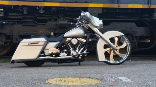 F22 FRONT WHEEL