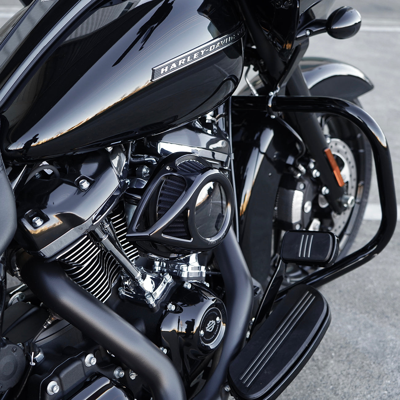 CLEAR TEAR AIR CLEANER, BLACK