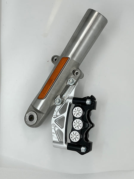 B-62ARS Adapter to fit Radial to Stock legs