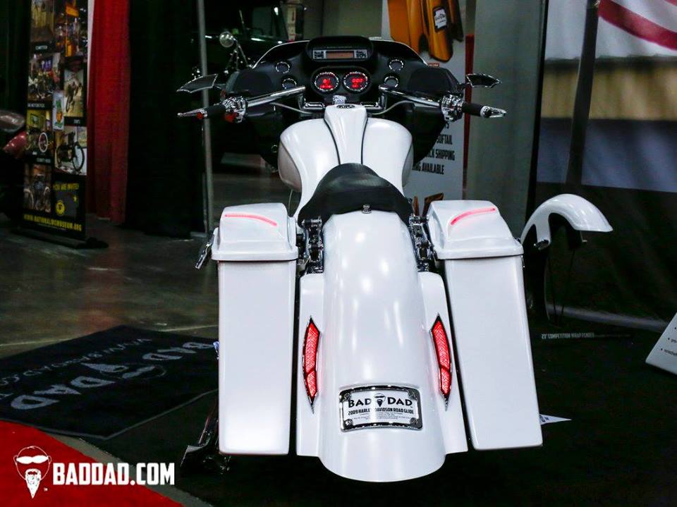 COMPETITION SERIES FENDER WITH SURFACE LIGHTS & BAG KIT