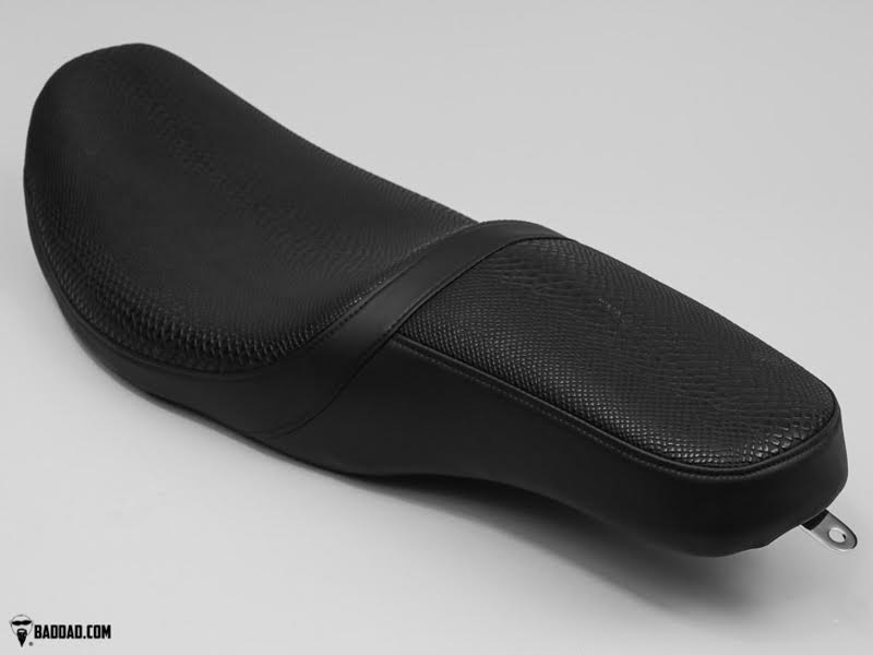 SNAKESKIN BAGGER SEAT