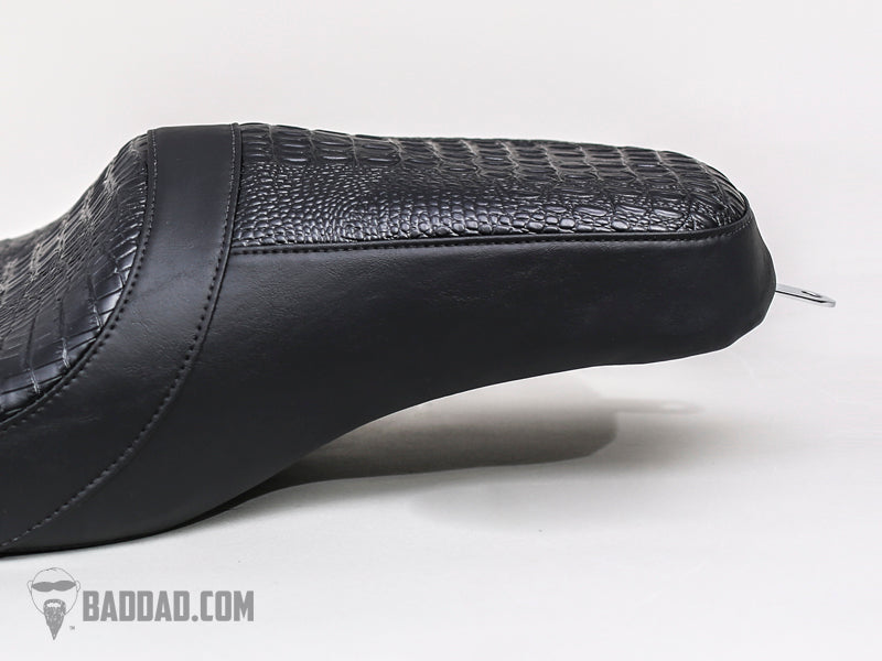 ALLIGATOR BAGGER SEAT