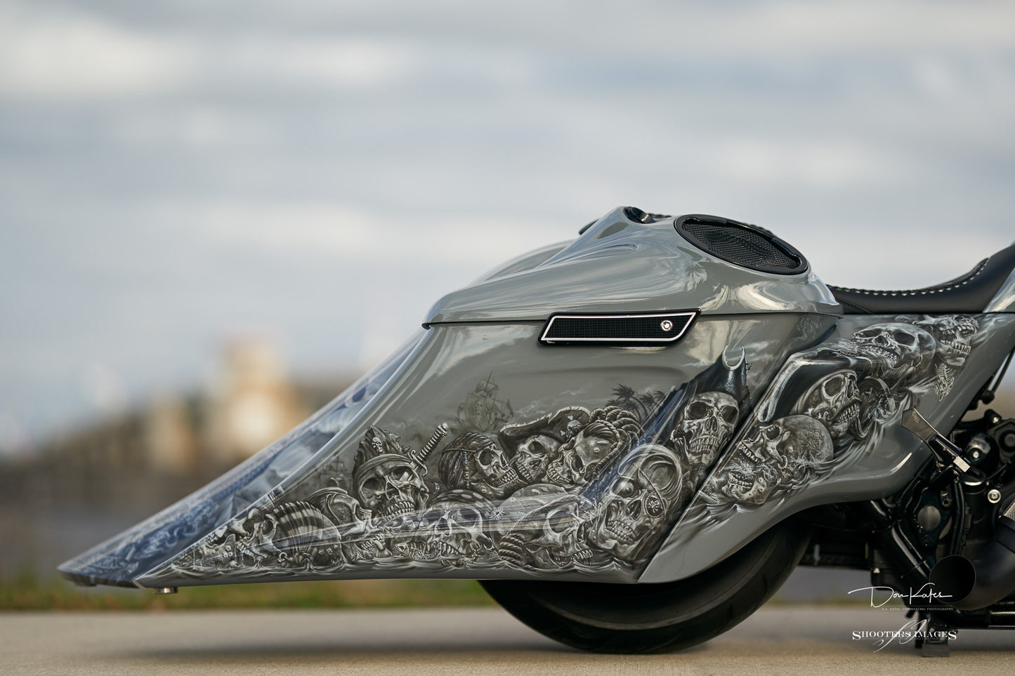DIAMOND SADDLEBAG LATCH COVER